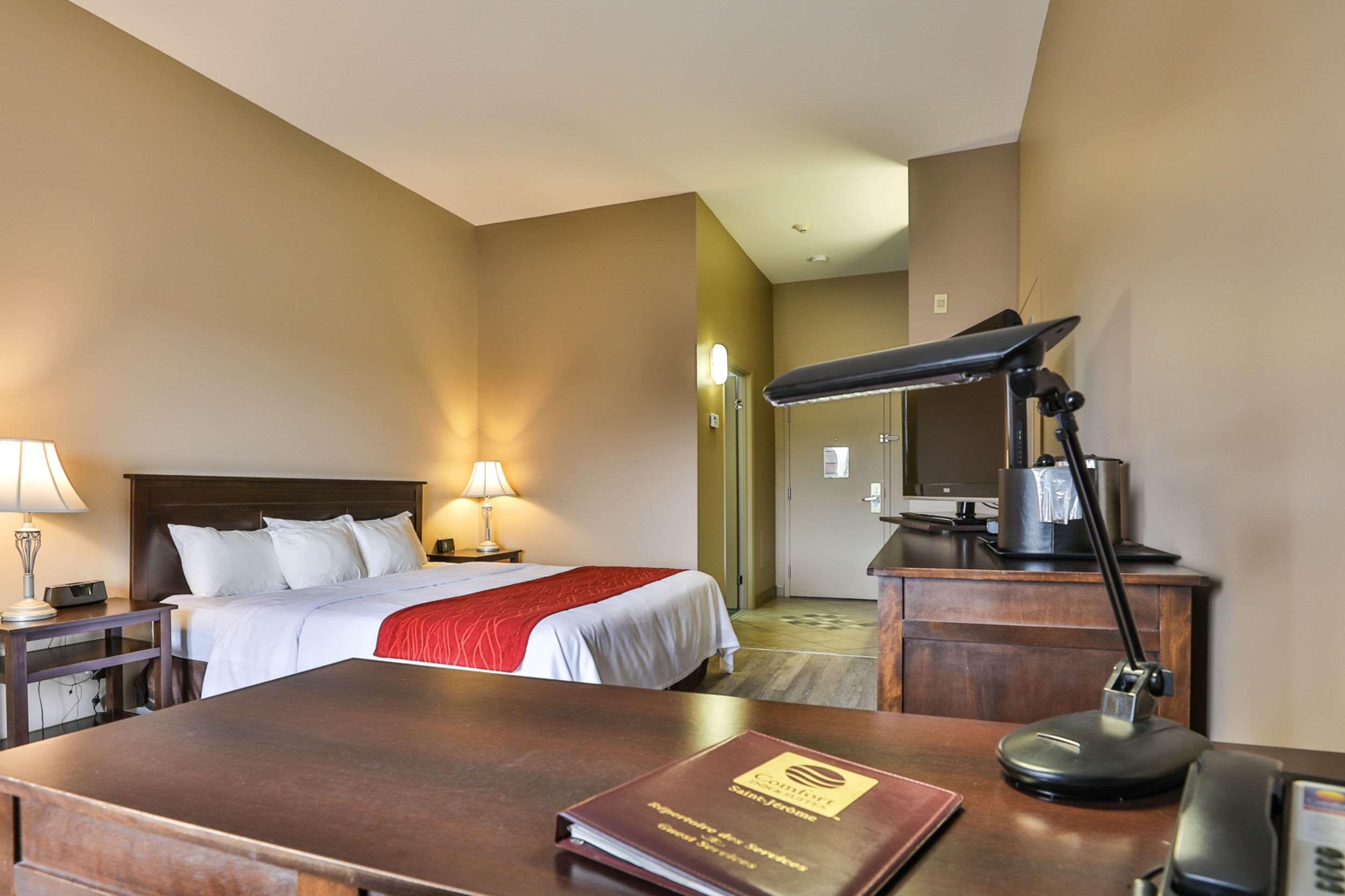 Comfort Inn & Suites Saint-Jerome Ngoại thất bức ảnh