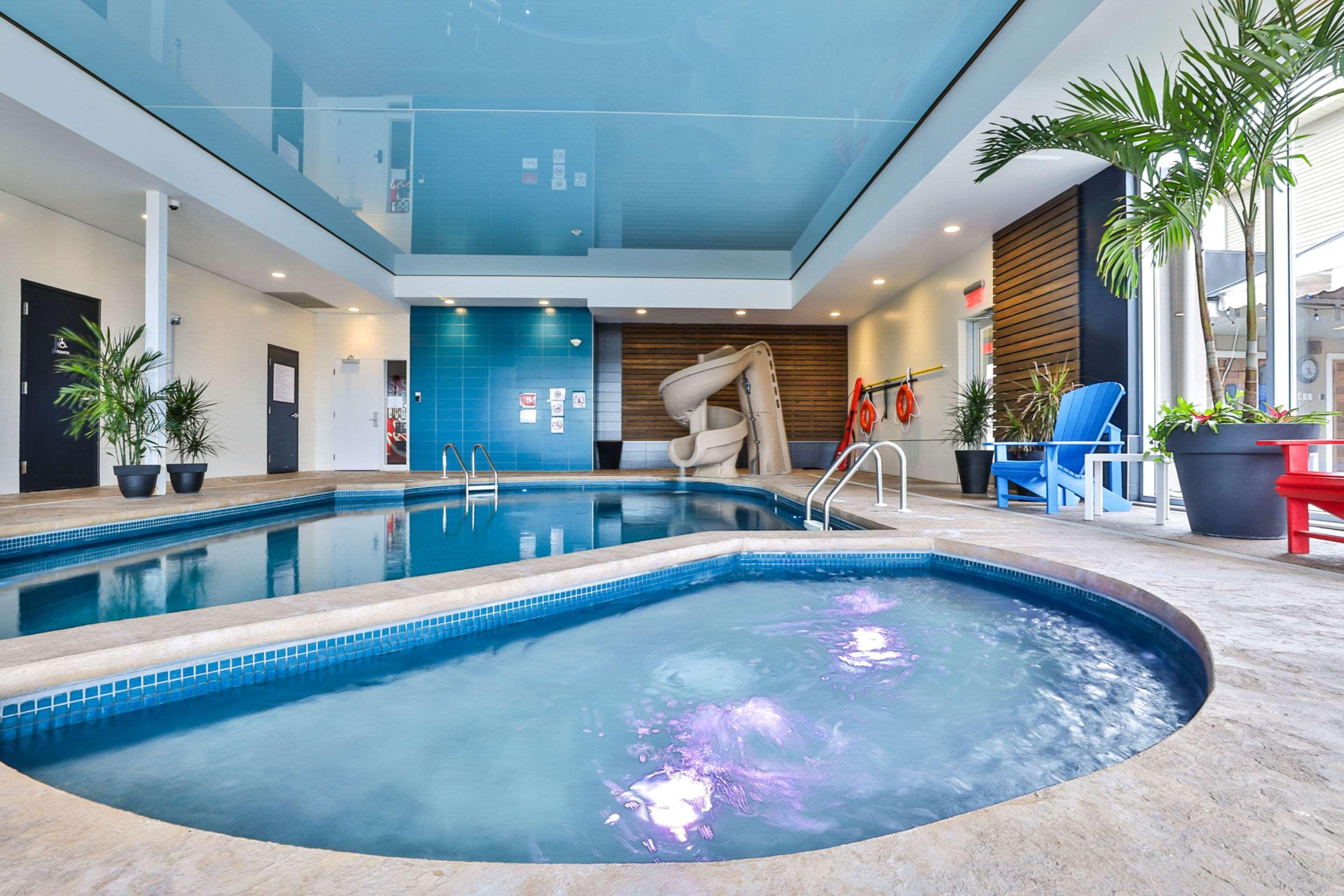 Comfort Inn & Suites Saint-Jerome Ngoại thất bức ảnh