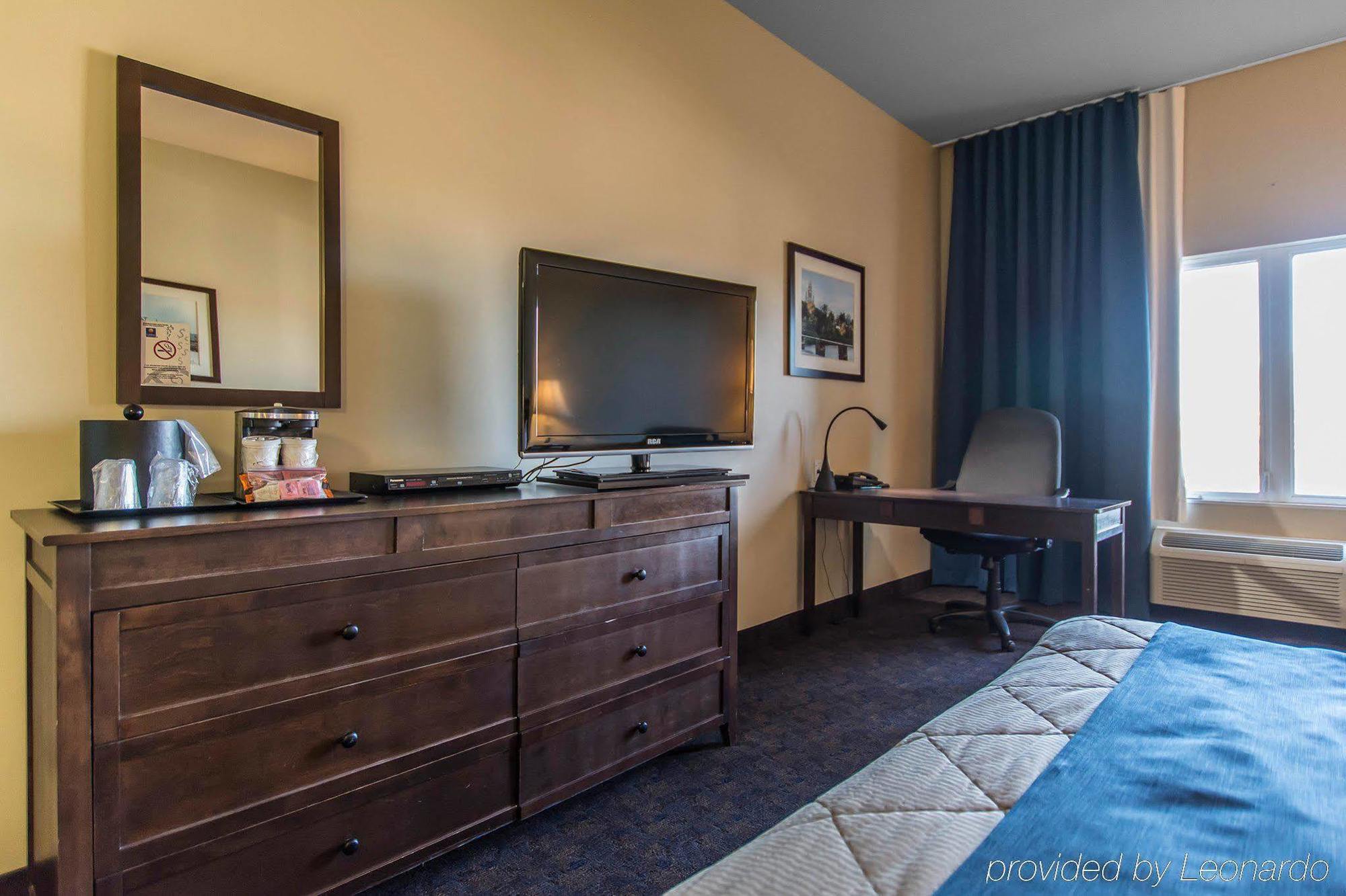 Comfort Inn & Suites Saint-Jerome Ngoại thất bức ảnh